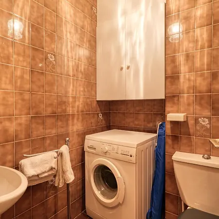 Les Cypres Garavan * Ментона