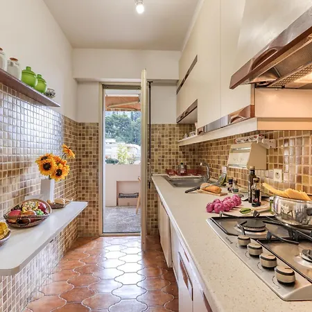 דירה Les Cypres Garavan *